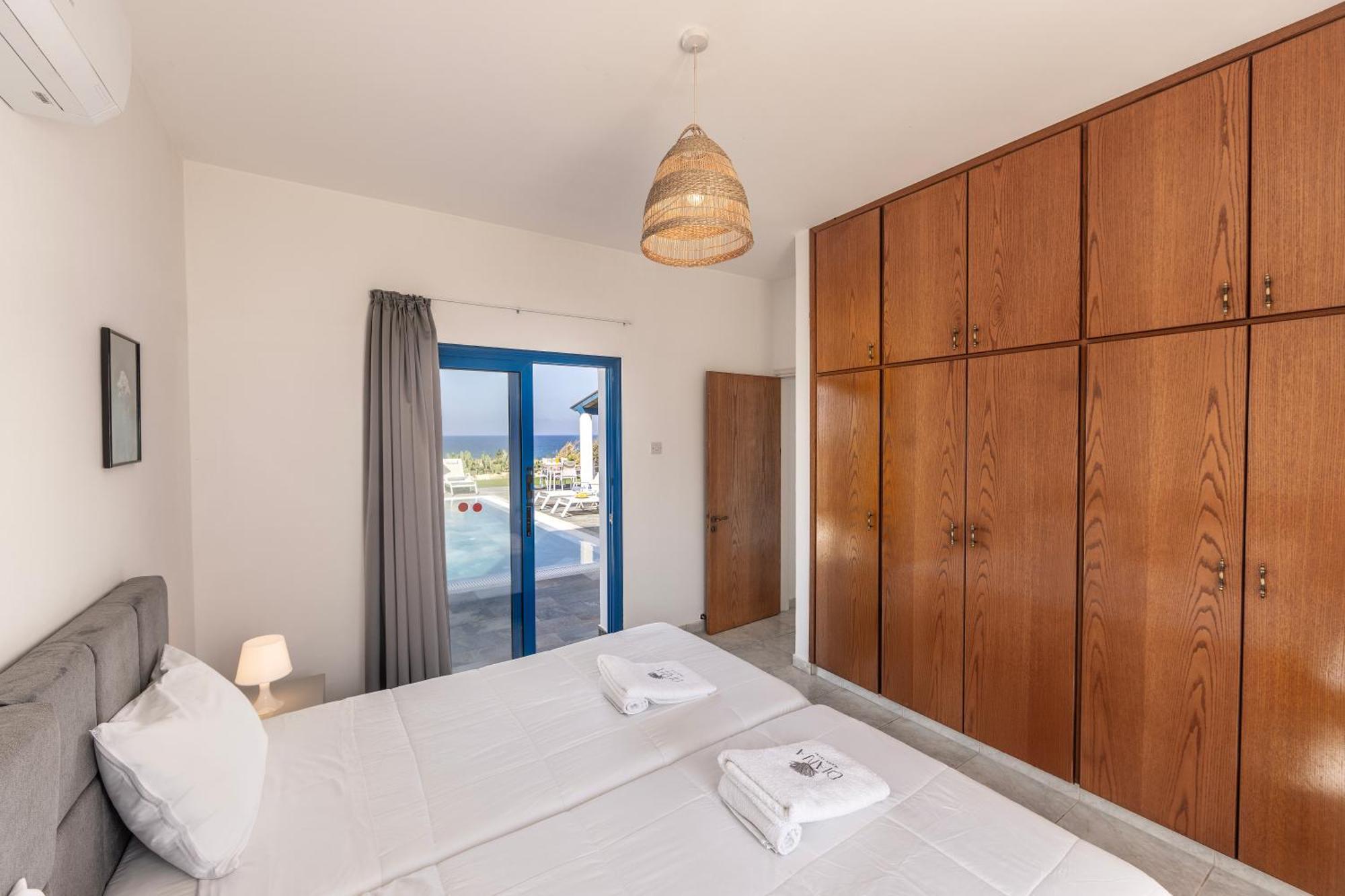Diana Seaside Villas Pomos Eksteriør billede