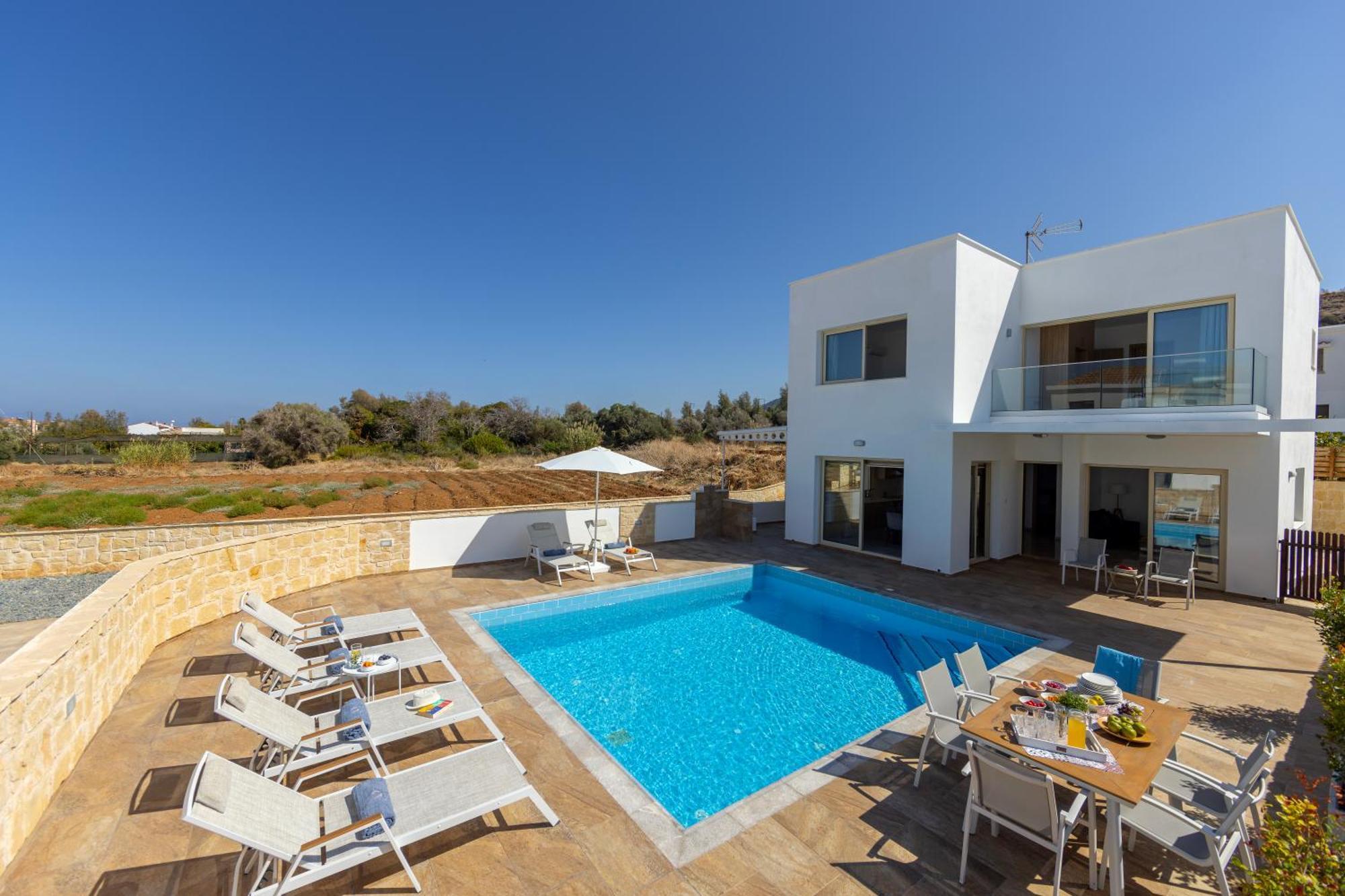 Diana Seaside Villas Pomos Værelse billede