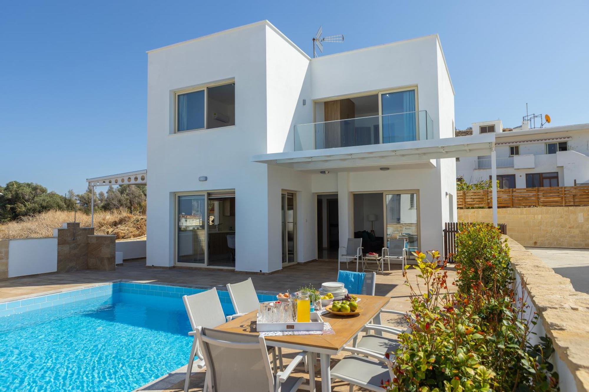 Diana Seaside Villas Pomos Eksteriør billede