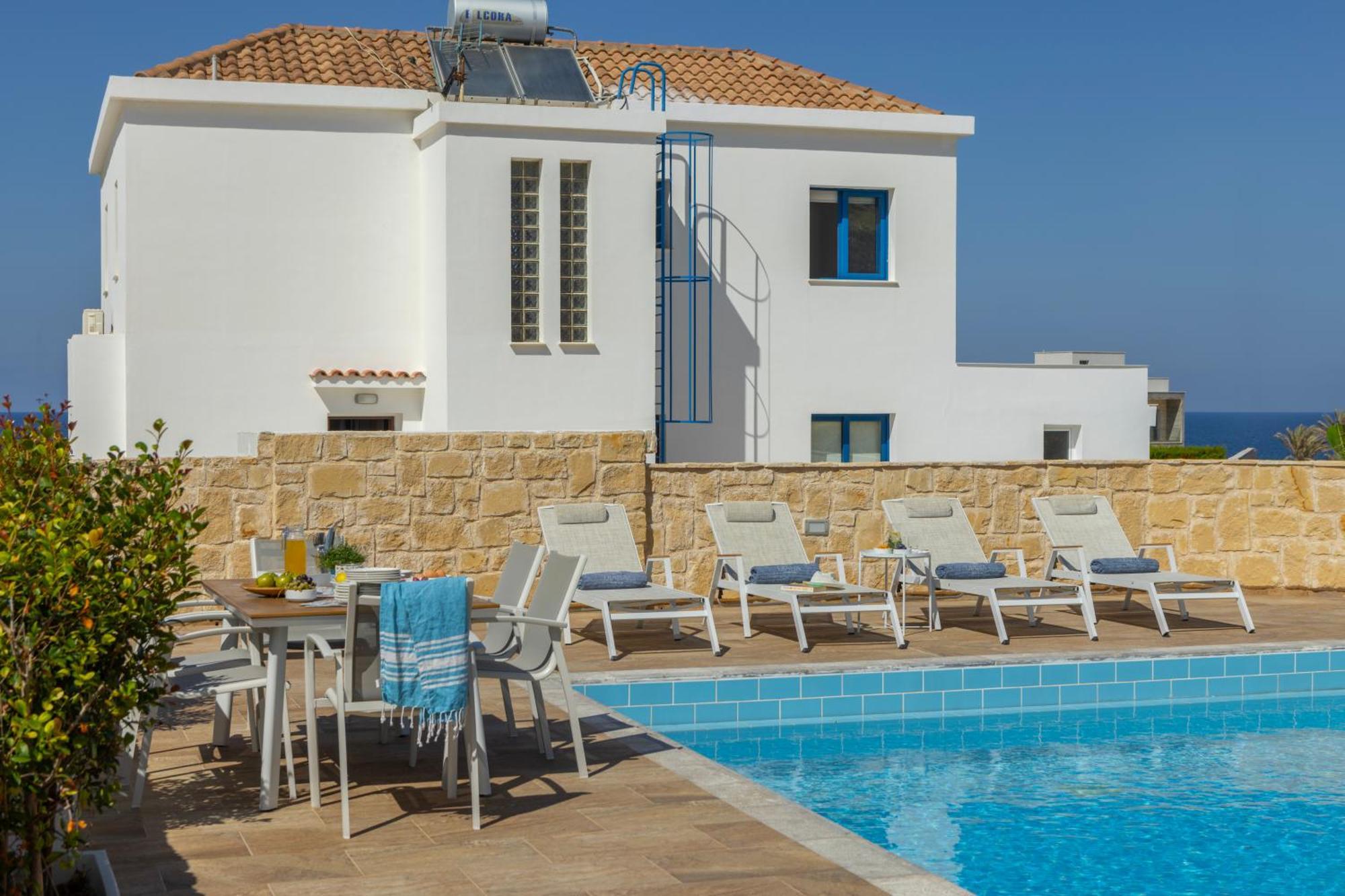 Diana Seaside Villas Pomos Eksteriør billede