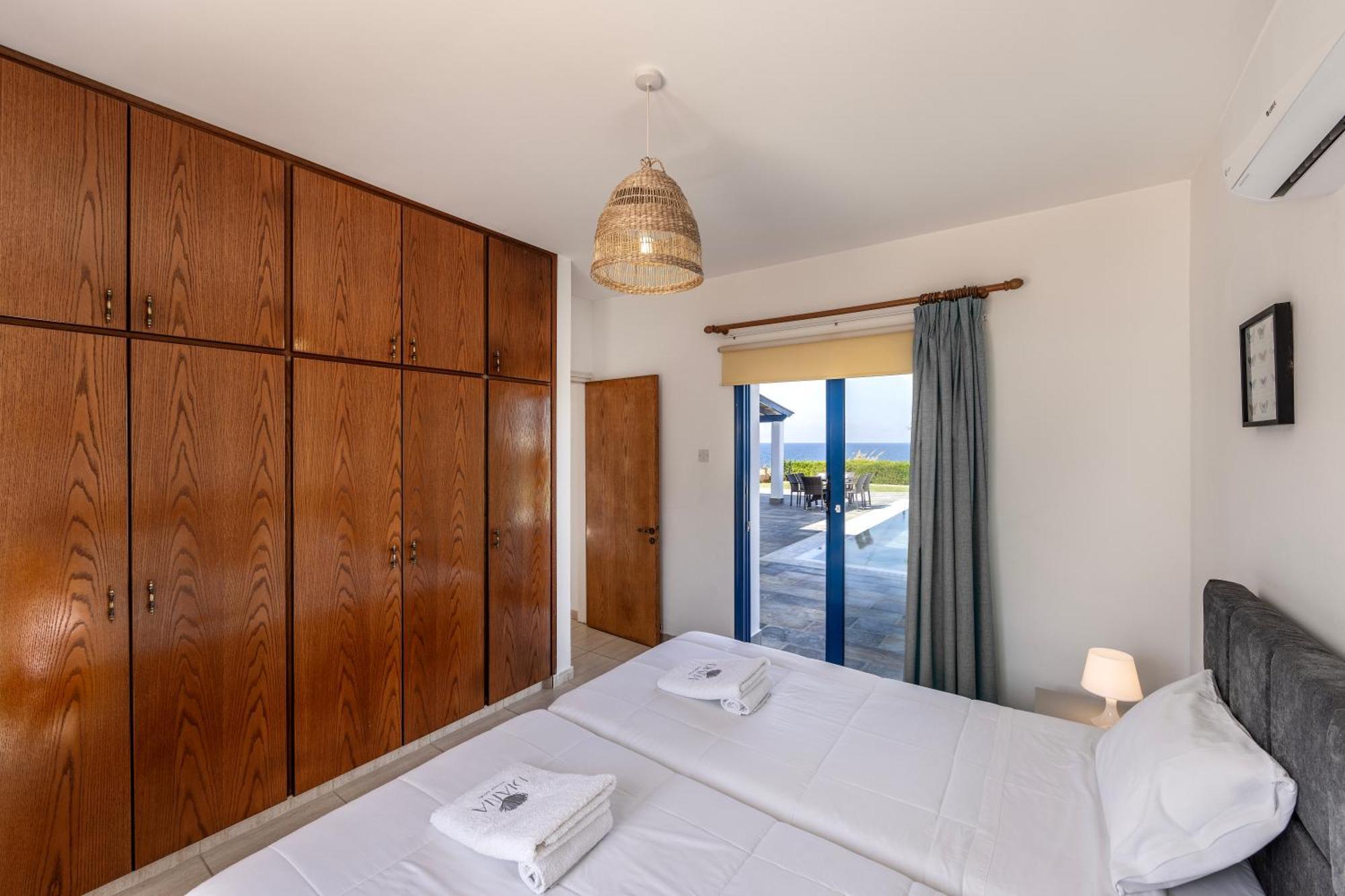 Diana Seaside Villas Pomos Eksteriør billede