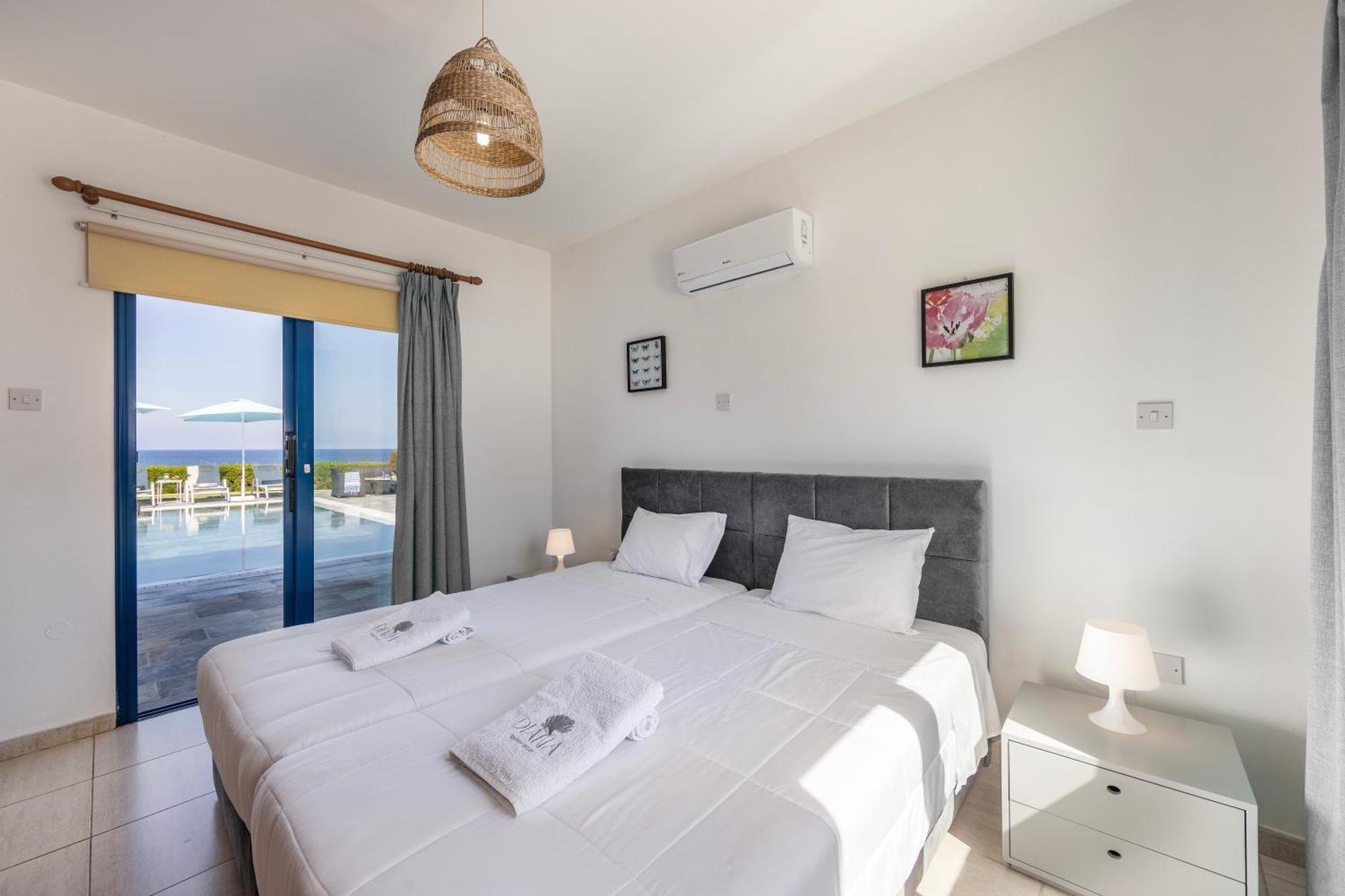 Diana Seaside Villas Pomos Eksteriør billede